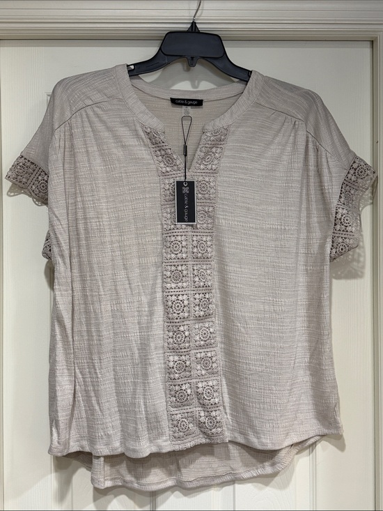 Cable & Gauge Tops - Cable & Gauge Taupe Crochet-Trim Short Sleeve Blouse